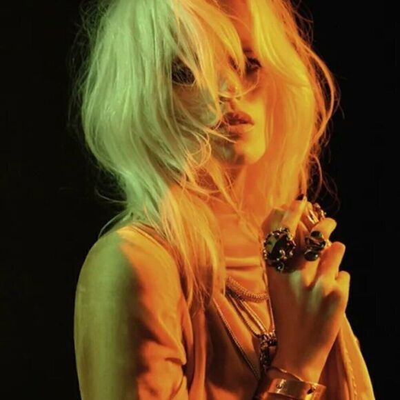 NWT ManiaMania Muse Ring Brass Gold Edgy Indie Punk Abstract Sculptural Boho 7 - Picture 9 of 10